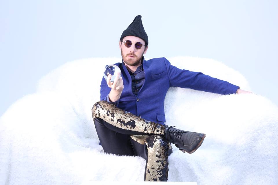 Breaking pop and electronic boundaries – Lailien’s latest track ‘Blue Love’ is something fresh and unorthodox