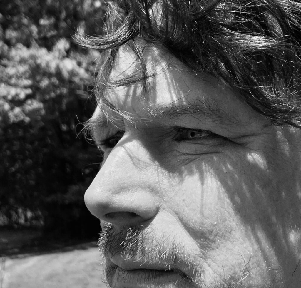 Michael Jones releases new single ‘Melts Away’
